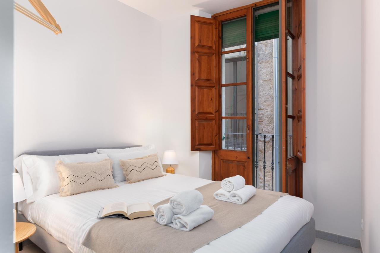 Flateli Cort Reial 10 Apartamento Girona Exterior foto