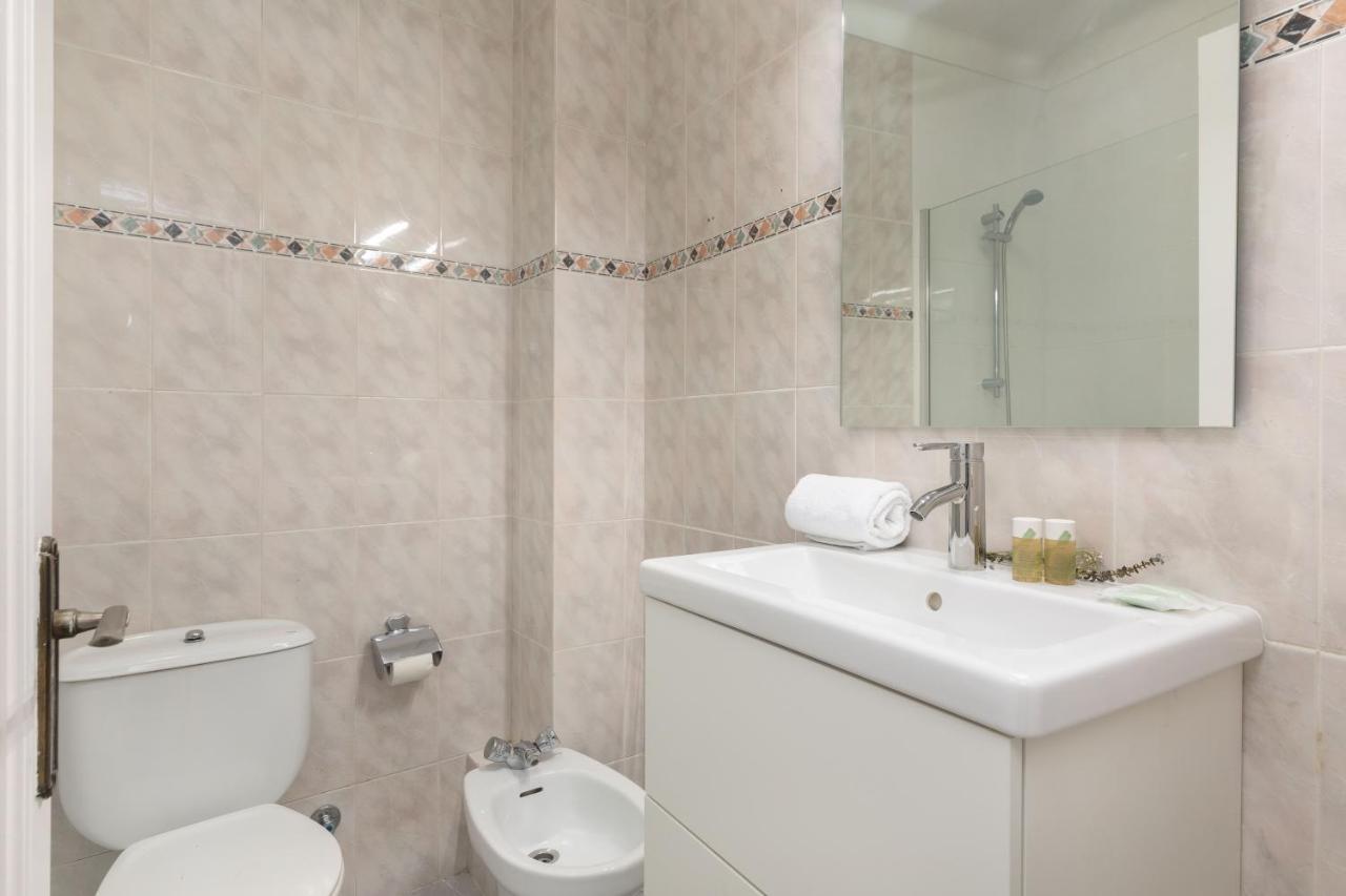 Flateli Cort Reial 10 Apartamento Girona Exterior foto